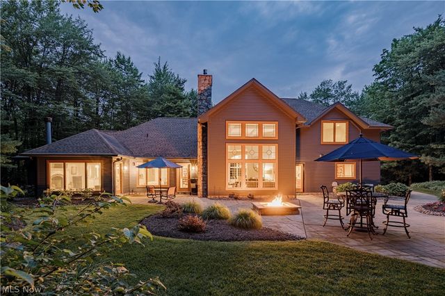 2816 Remington Point, Aurora, OH 44202