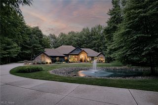 2816 Remington Point, Aurora, OH 44202