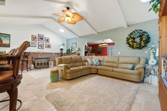 1273 Bundy Avenue, Clovis, CA 93611