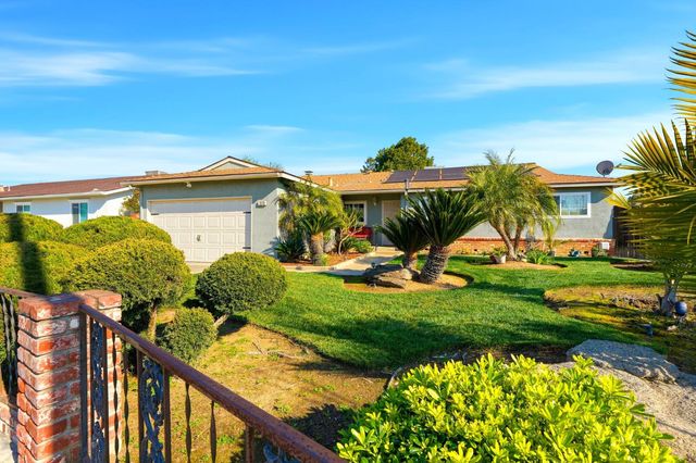 1273 Bundy Avenue, Clovis, CA 93611