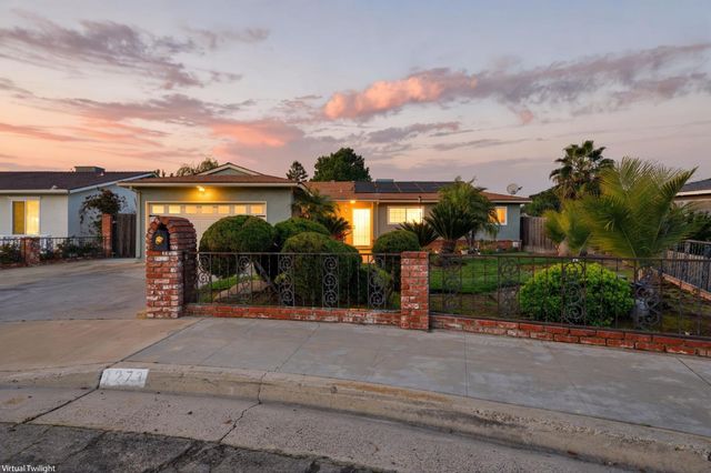 1273 Bundy Avenue, Clovis, CA 93611