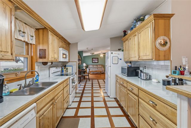 809 CR 529, Eastland, TX 76448