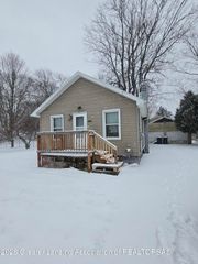 1715 Hillcrest Street, Lansing, MI 48910