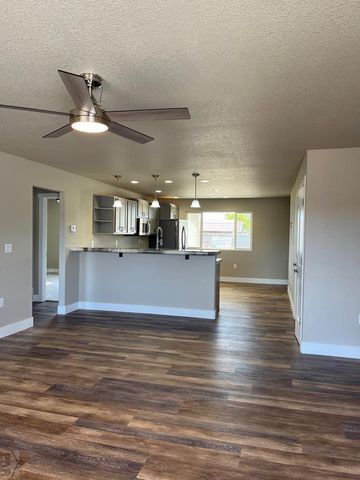 522 Columbia Ave, Swink, CO 81077