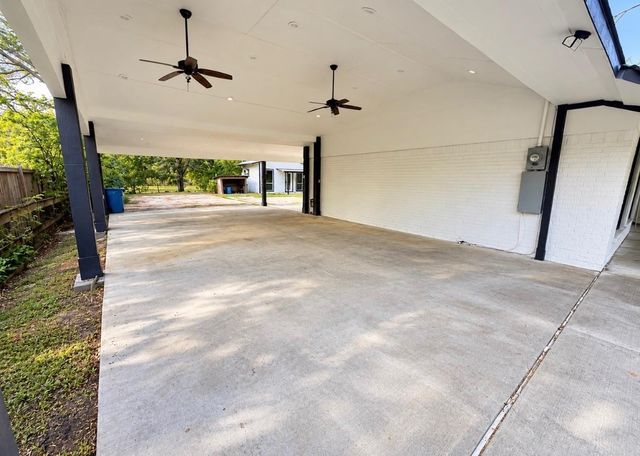 4306 Pine Meadow Drive, Richmond, TX 77469