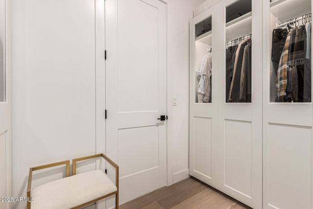 37227 N 11TH Avenue, Phoenix, AZ 85086