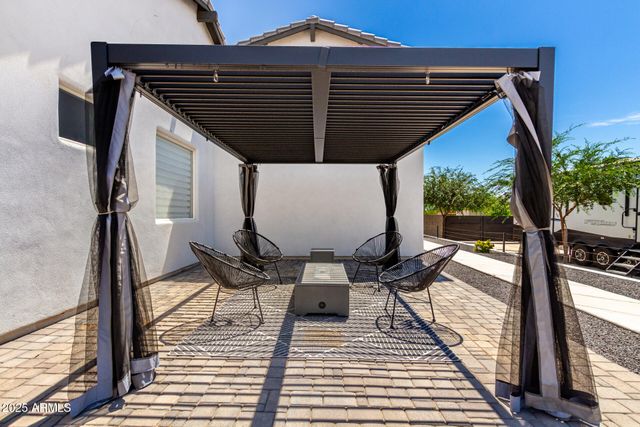 37227 N 11TH Avenue, Phoenix, AZ 85086