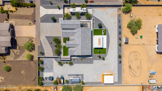 37227 N 11TH Avenue, Phoenix, AZ 85086