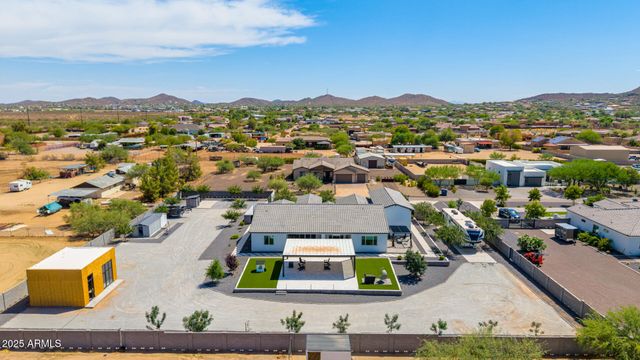 37227 N 11TH Avenue, Phoenix, AZ 85086