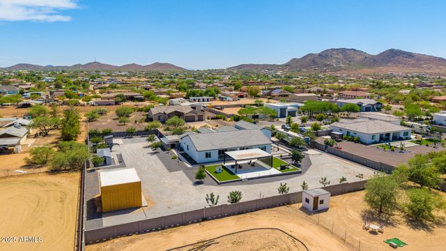 37227 N 11TH Avenue, Phoenix, AZ 85086