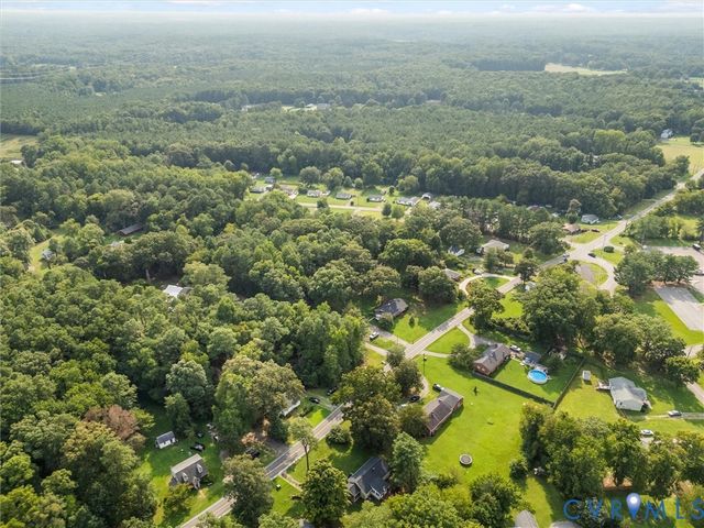 11592 Cedar Ln, Ashland, VA 23005