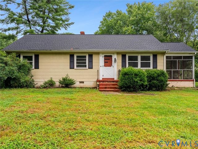 11592 Cedar Ln, Ashland, VA 23005