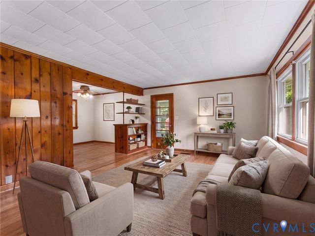 11592 Cedar Ln, Ashland, VA 23005