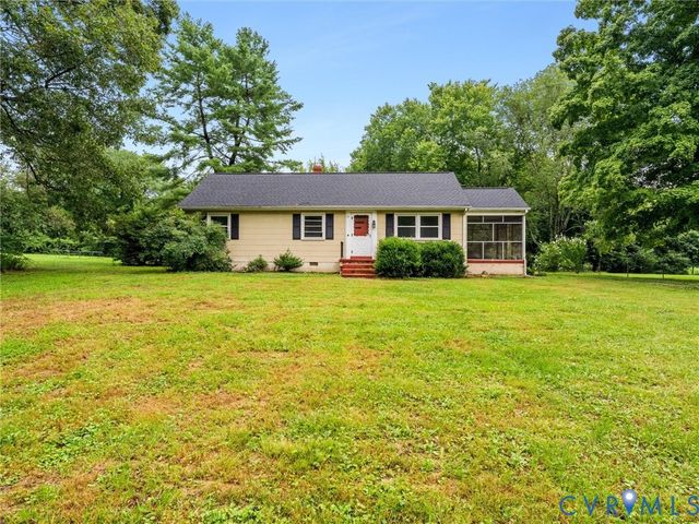 11592 Cedar Ln, Ashland, VA 23005