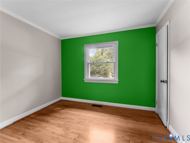 11592 Cedar Ln, Ashland, VA 23005