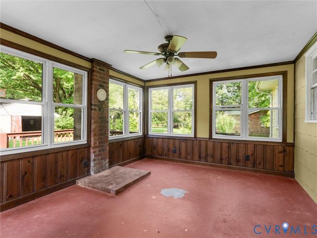 11592 Cedar Ln, Ashland, VA 23005