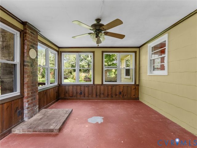 11592 Cedar Ln, Ashland, VA 23005