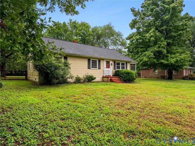 11592 Cedar Ln, Ashland, VA 23005