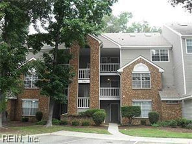784 Windbrook Cir Apt 201, Newport News, VA 23602