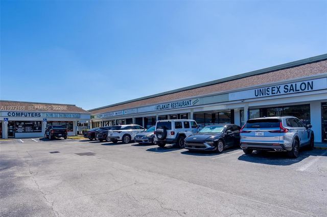 Taft ST, Pembroke Pines, FL 33024