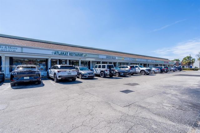 Taft ST, Pembroke Pines, FL 33024