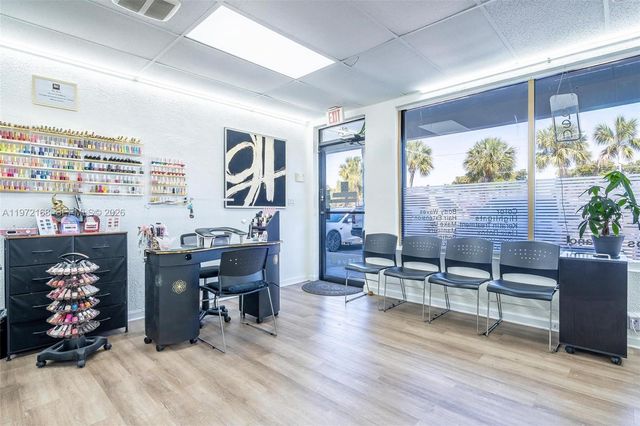 Taft ST, Pembroke Pines, FL 33024