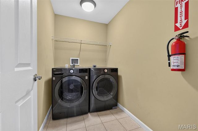 3843 Russell Boulevard, St Louis, MO 63110