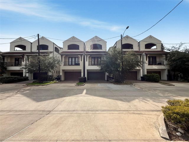 3711 Newhouse Street, Houston, TX 77019