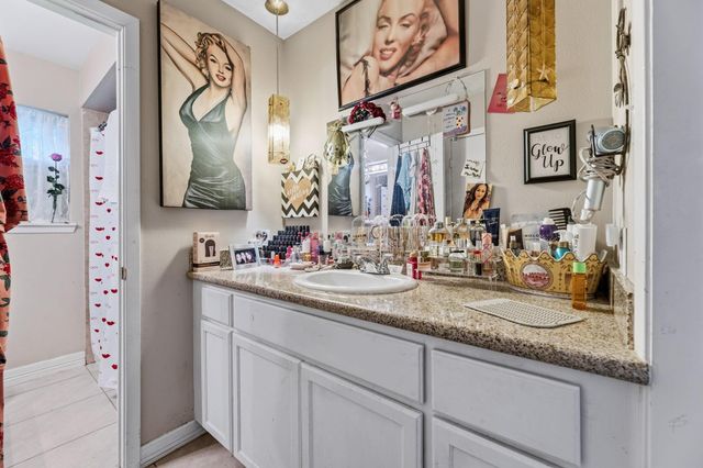 2818 Ellington Street, Houston, TX 77088