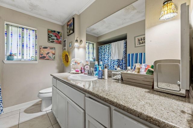 2818 Ellington Street, Houston, TX 77088
