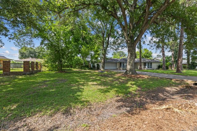 2818 Ellington Street, Houston, TX 77088