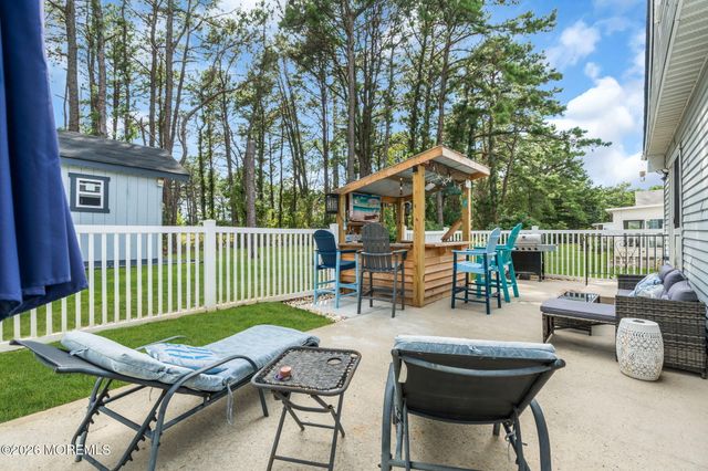 79 San Carlos Street, Toms River, NJ 08757