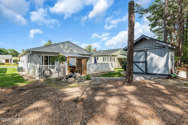 79 San Carlos Street, Toms River, NJ 08757