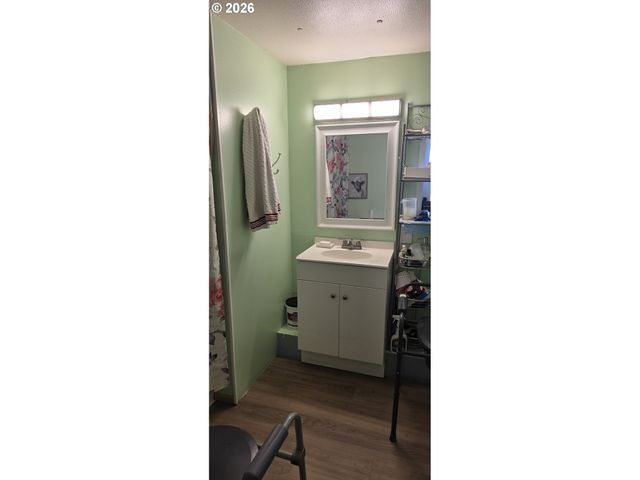 5335 Main 154, Springfield, OR 97478