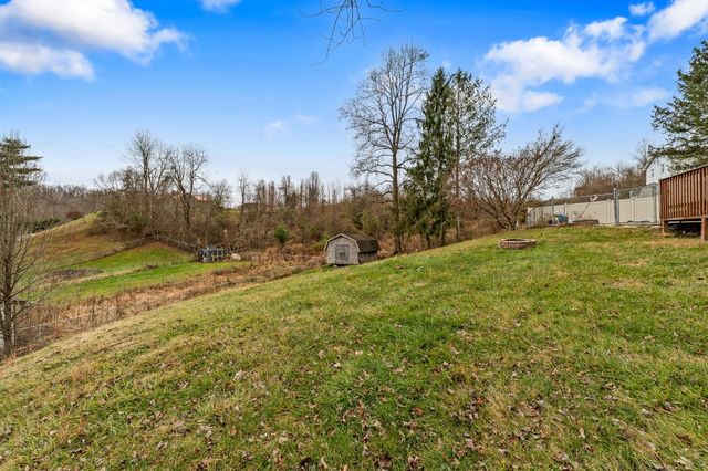 45 Hillcrest Drive, Kenova, WV 25530