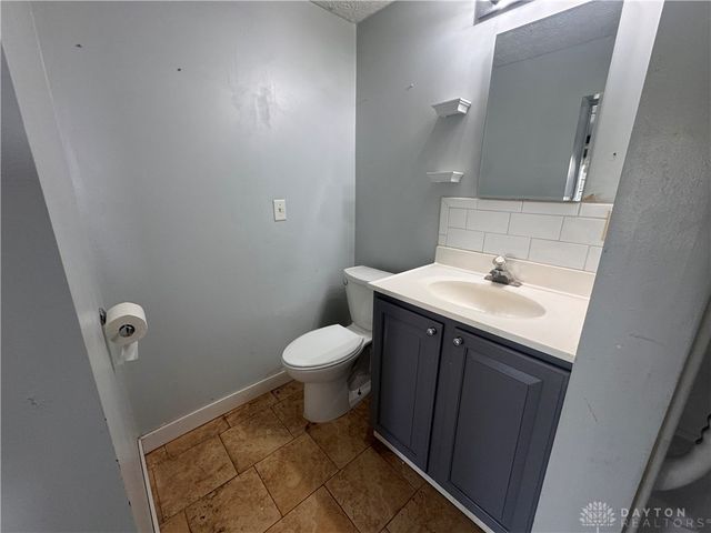 6717 Alter Road, Dayton, OH 45424