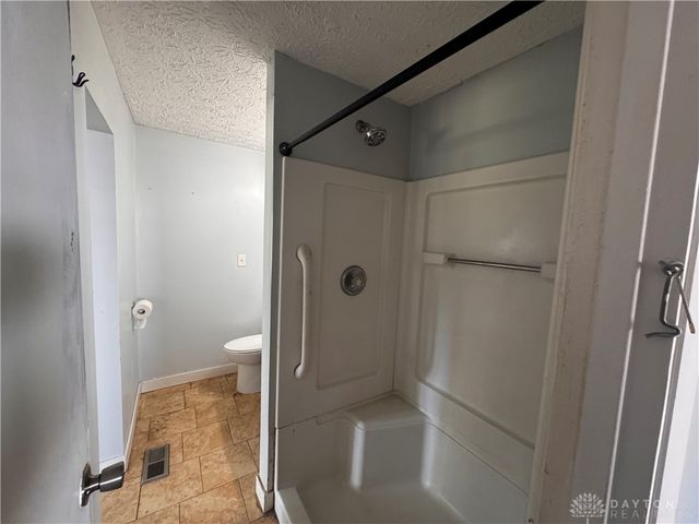 6717 Alter Road, Dayton, OH 45424