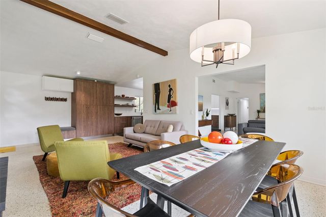 10426 LAKESHORE DRIVE, Clermont, FL 34711