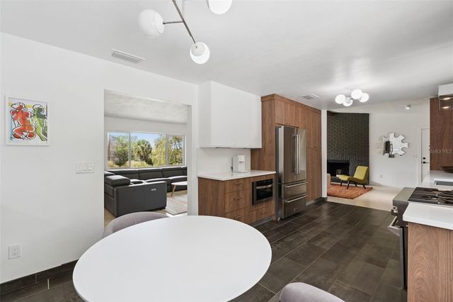 10426 LAKESHORE DRIVE, Clermont, FL 34711