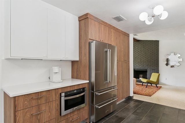 10426 LAKESHORE DRIVE, Clermont, FL 34711