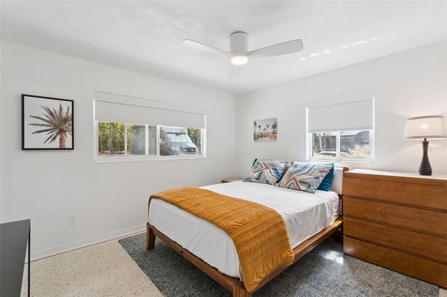 10426 LAKESHORE DRIVE, Clermont, FL 34711