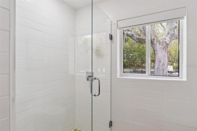 10426 LAKESHORE DRIVE, Clermont, FL 34711