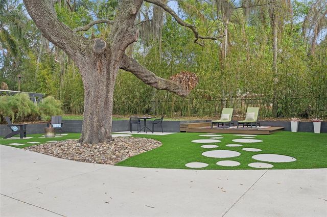 10426 LAKESHORE DRIVE, Clermont, FL 34711