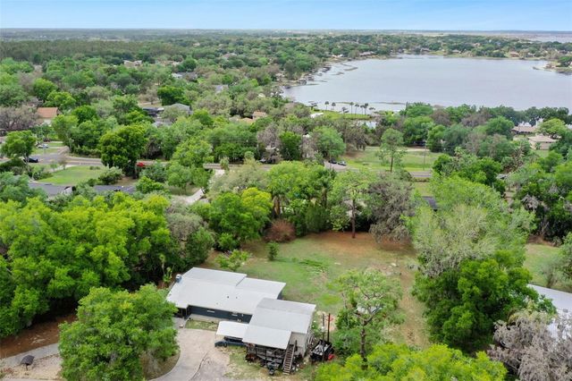 10426 LAKESHORE DRIVE, Clermont, FL 34711