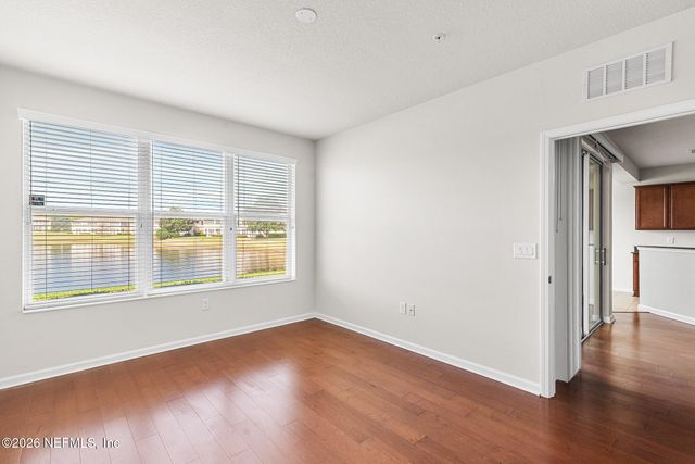 11809 SURFBIRD Circle 7E, Jacksonville, FL 32256