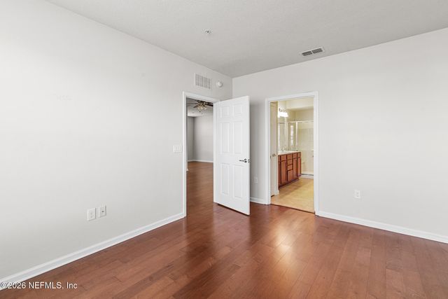 11809 SURFBIRD Circle 7E, Jacksonville, FL 32256