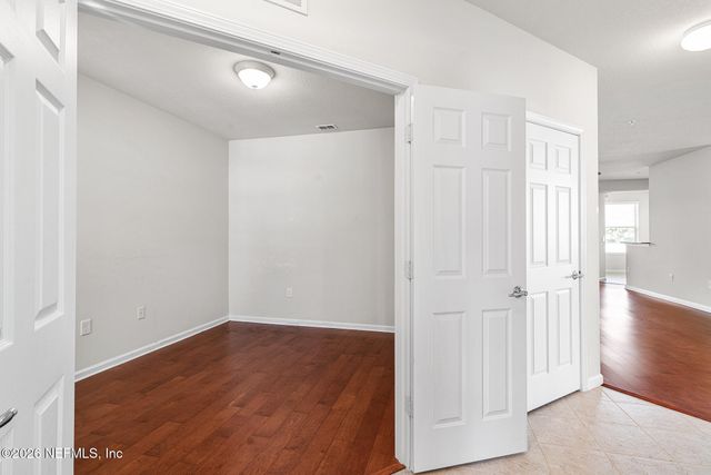 11809 SURFBIRD Circle 7E, Jacksonville, FL 32256