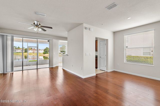 11809 SURFBIRD Circle 7E, Jacksonville, FL 32256