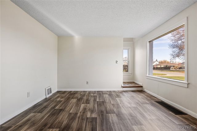 331 South Shore Boulevard, Lackawanna, NY 14218