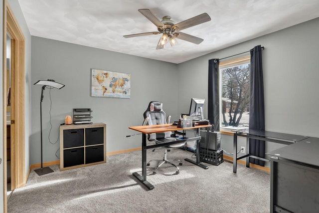 4252 Fox Hills Court, Janesville, WI 53546